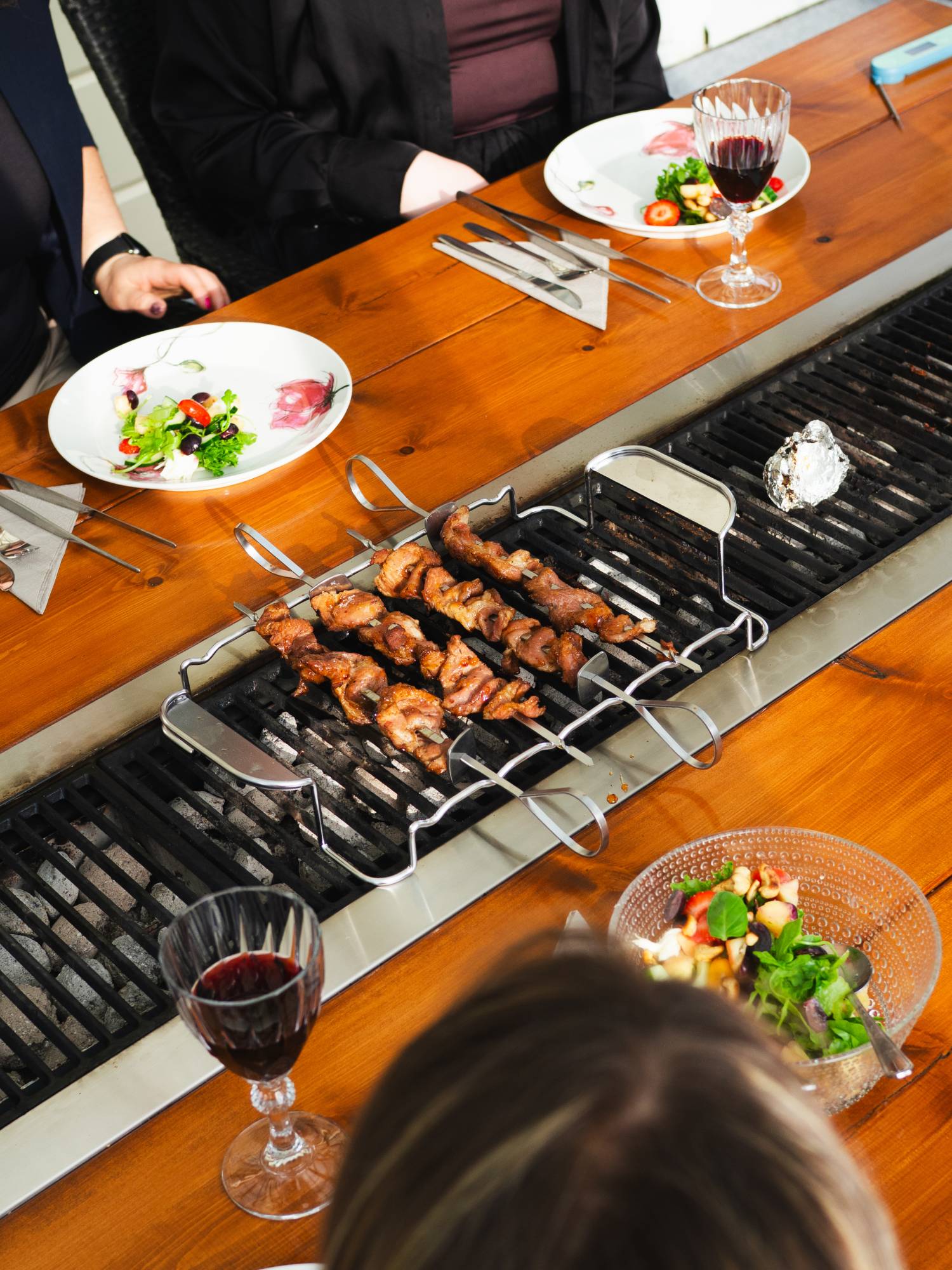 Tilaa SocialBBQ:n uutiskirje, siinä pöytä puhuu!
